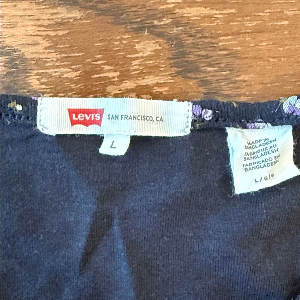 Levi’s Floral Crop Top Large Navy Ditsy Print Puff Sleeve Scoop Neck - Picture 2 of 5